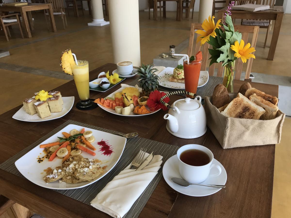 Serendipitaly Ayurveda Boutique Hotel Hikkaduwa Eksteriør bilde