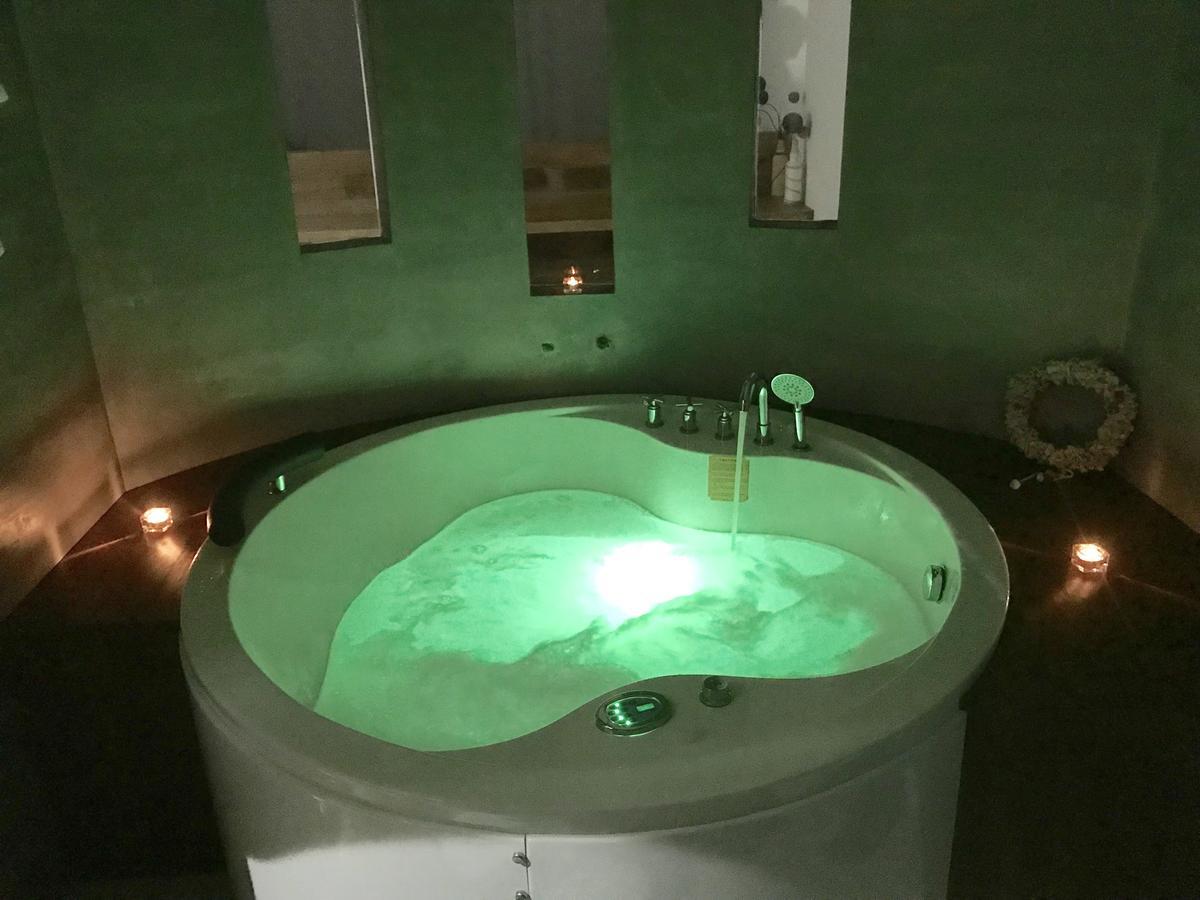 Serendipitaly Ayurveda Boutique Hotel Hikkaduwa Eksteriør bilde