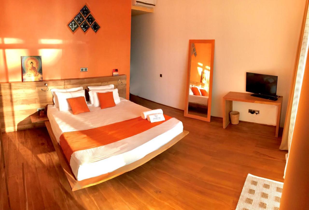 Serendipitaly Ayurveda Boutique Hotel Hikkaduwa Eksteriør bilde
