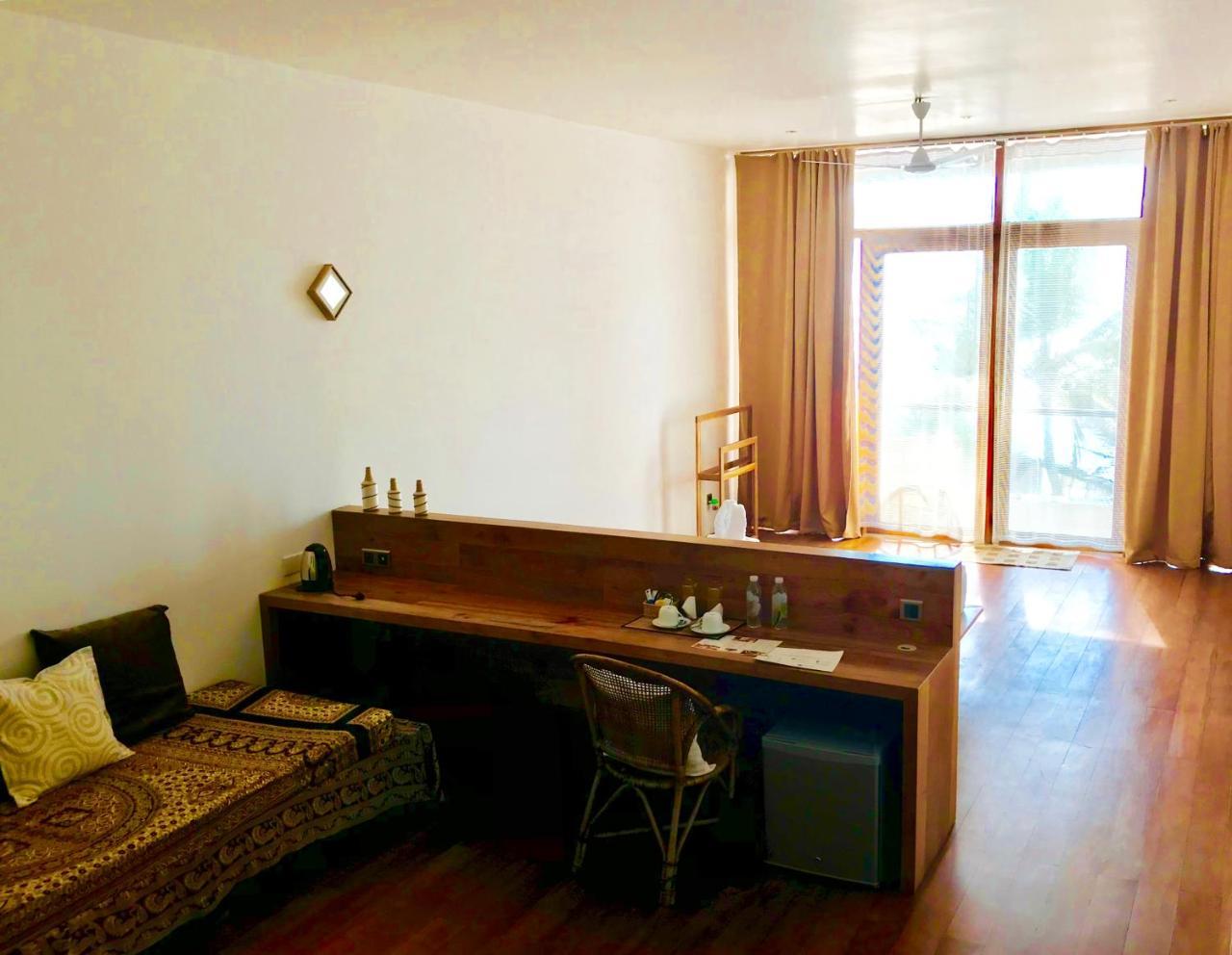 Serendipitaly Ayurveda Boutique Hotel Hikkaduwa Eksteriør bilde
