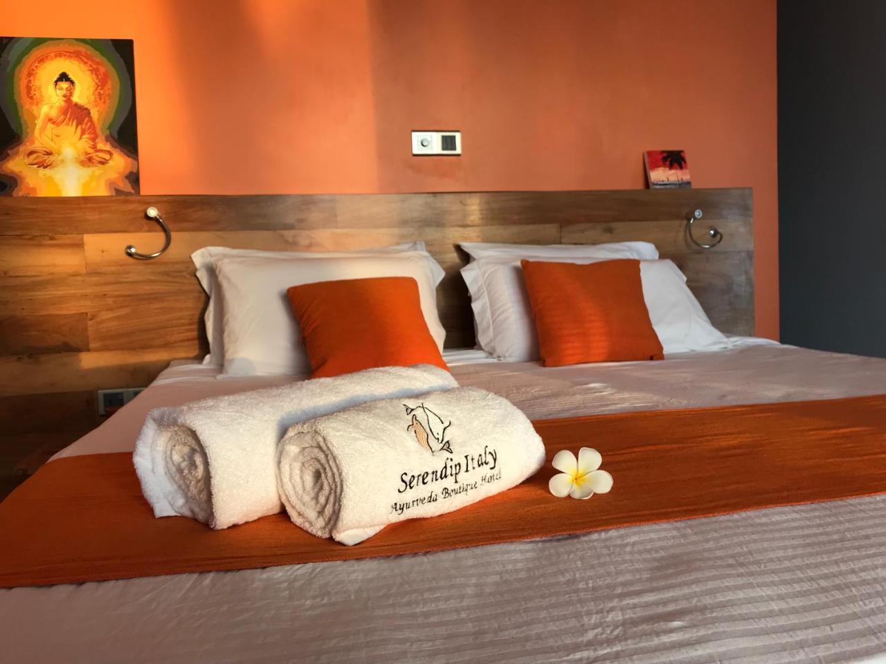Serendipitaly Ayurveda Boutique Hotel Hikkaduwa Eksteriør bilde
