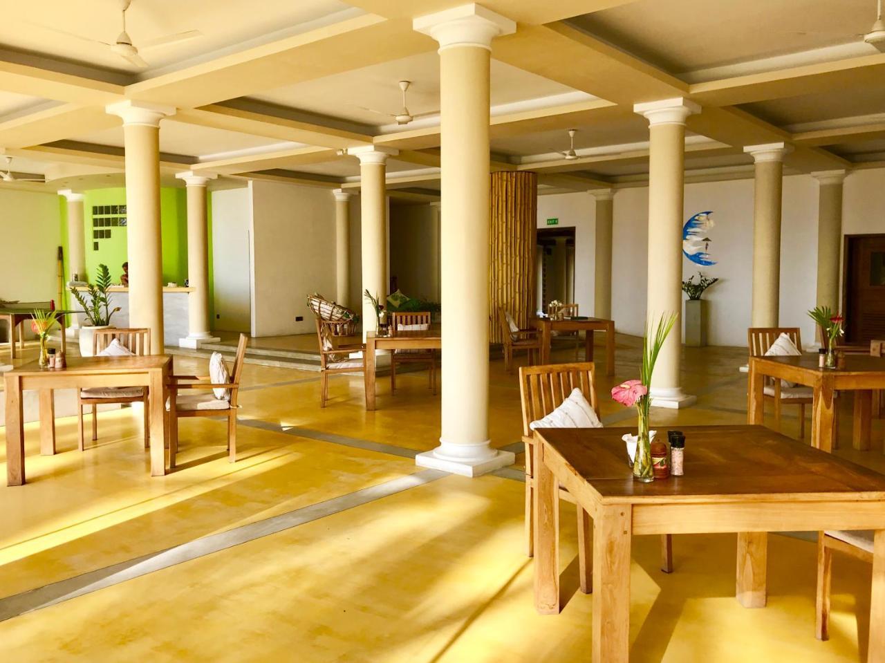 Serendipitaly Ayurveda Boutique Hotel Hikkaduwa Eksteriør bilde